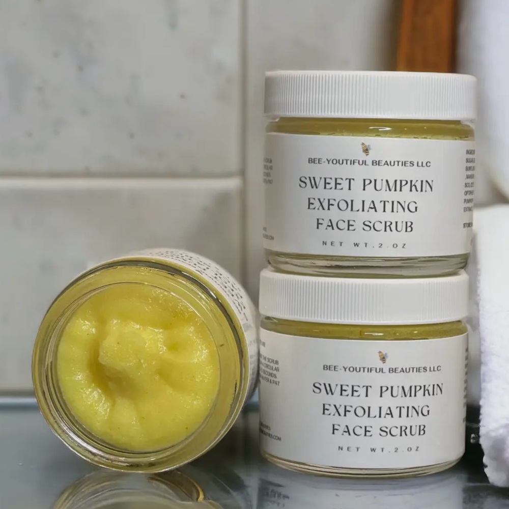 🆕🤍🐝RESTOCK🚨 PUMPKIN FACIAL SCRUB